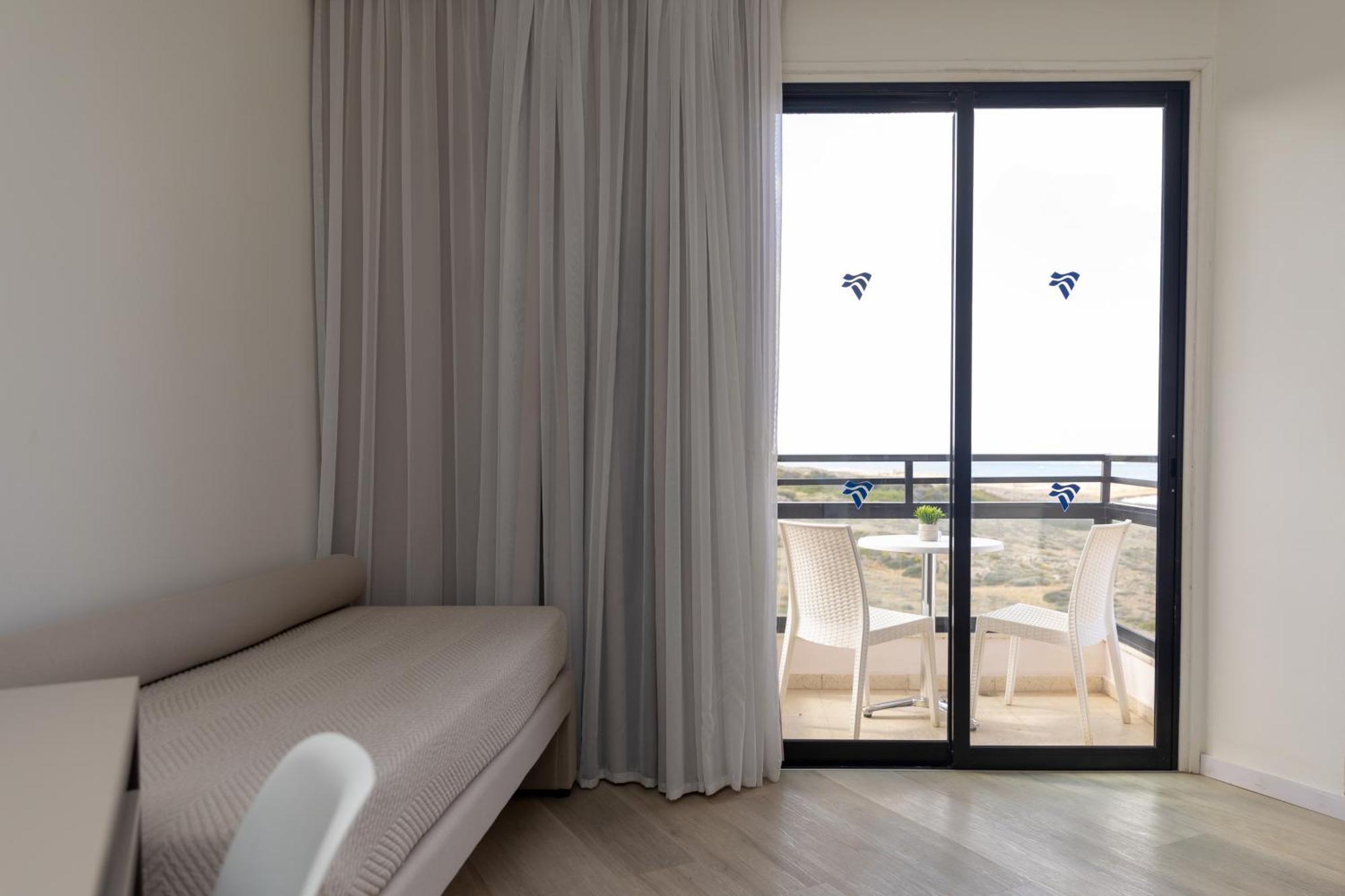 Venus מלון Paphos